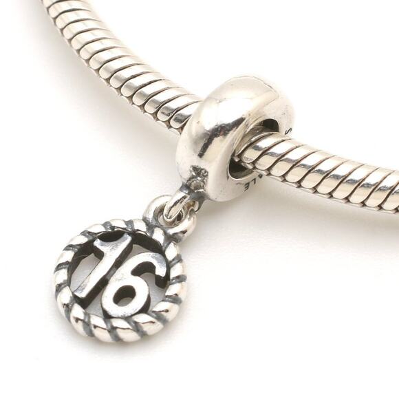 Authentic PANDORA Sweet 16 Dangle - 790494 - Picture 1 of 7